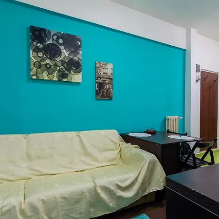 Vlad House 3 דירה *